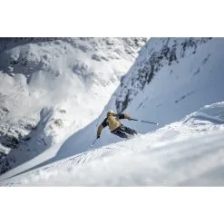 Majesty Adventure GT 22/23 -Sconto sciare in Italia majesty 2021 action resort range 2